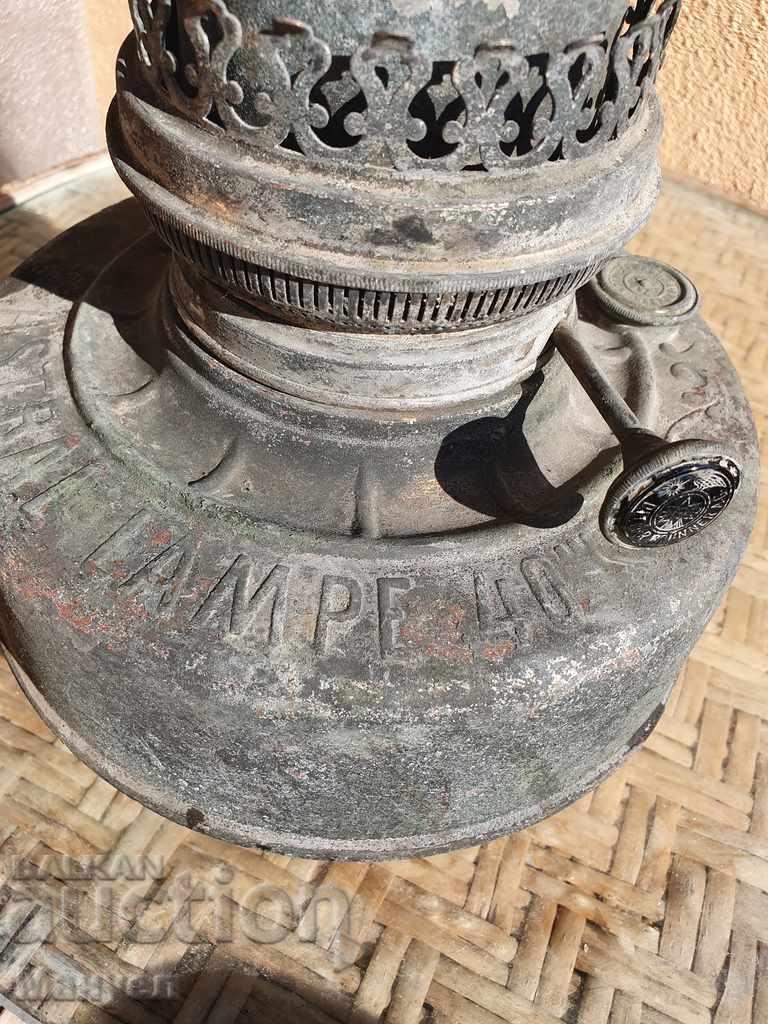 Auction I am selling an old big gas lamp (lantern). RRRRRR Auction I am selling an old big gas lamp (lantern). RRRRRR