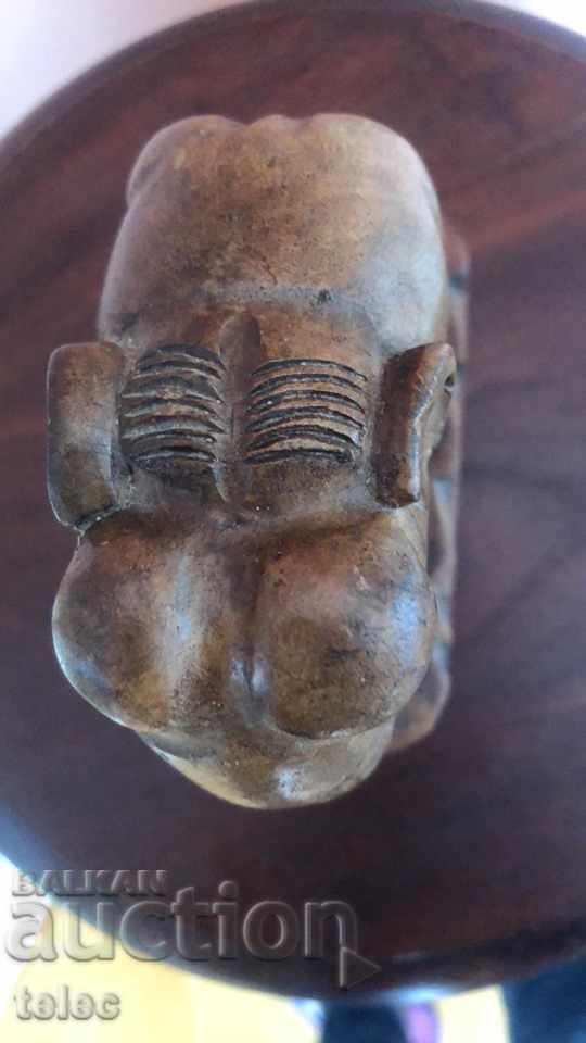 Auction  Wooden elephant on a pedestal - reduced price