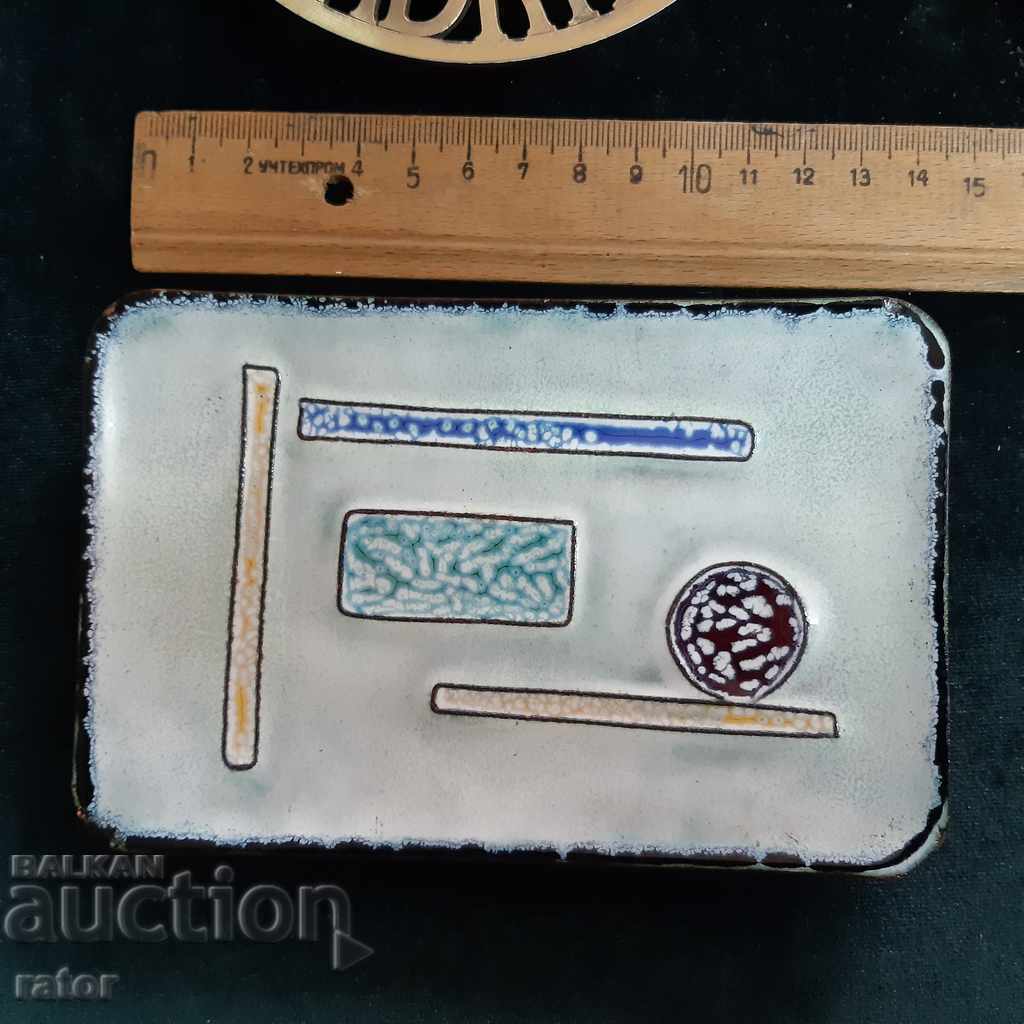 Delivery of Ashtrays - souvenirs CUBA, LONDON, MADRID, ashtray Delivery of Ashtrays - souvenirs CUBA, LONDON, MADRID, ashtray