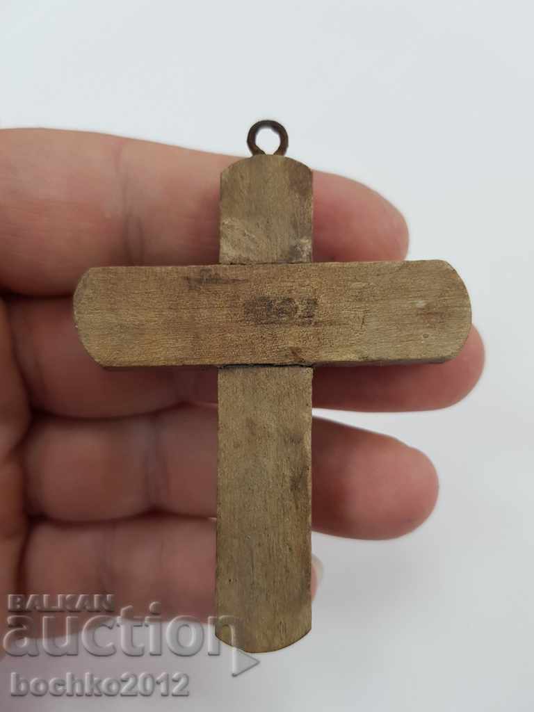 Licitație Veche cruce sculptată din Revival bulgar, secolul al XX-lea