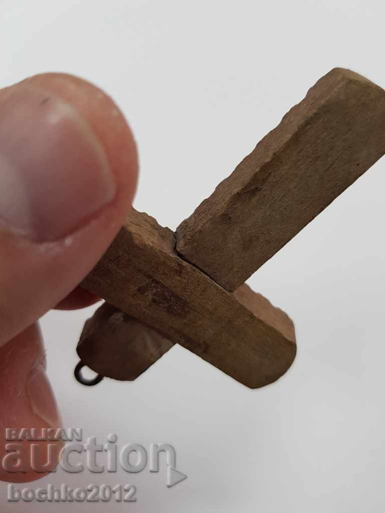 Veche cruce sculptată din Revival bulgar, secolul al XX-lea - 6