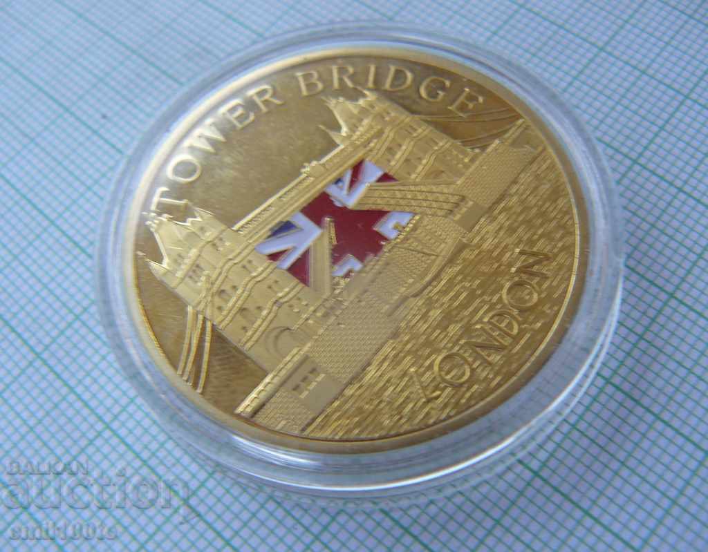 Delivery of Plaque TOWER Bridg London Great Britain