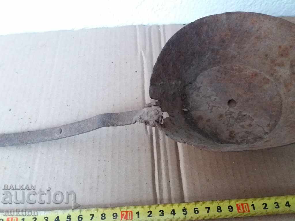 Livrarea VECHI PANIC, BOWL, SHOT Livrarea VECHI PANIC, BOWL, SHOT