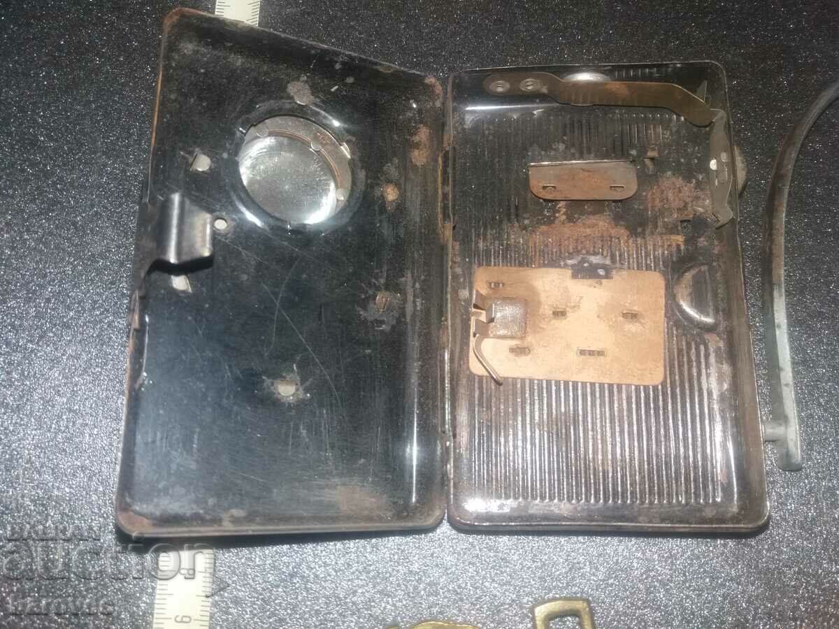 Delivery of Lot of old objects Delivery of Lot of old objects