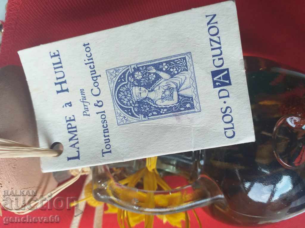 Delivery of Original gas lamp "HUILE" - France