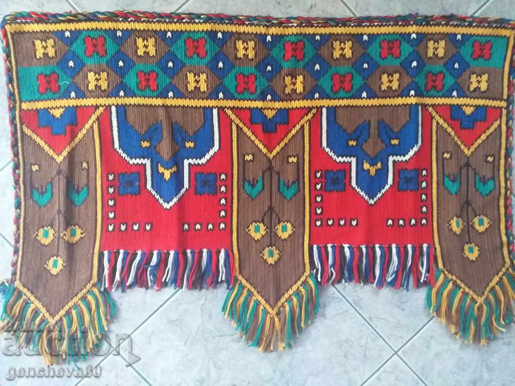 Аукцион Български старинен кавьор, пано ръчна бродерия