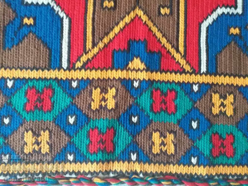 Доставка на Български старинен кавьор, пано ръчна бродерия