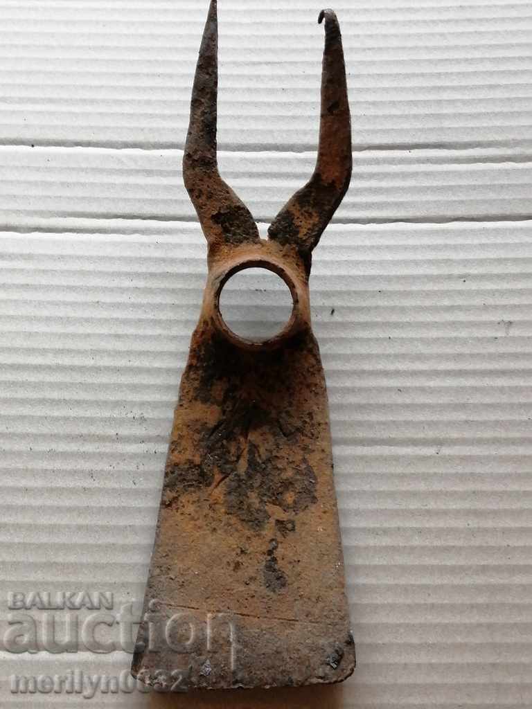Auction Device, tool, wrought iron picking chap Auction Device, tool, wrought iron picking chap