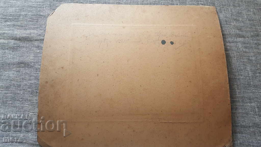 Delivery of Large cardboard office photo of the military from the front