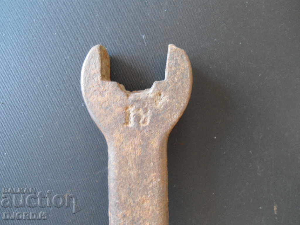 Old key with price 3.00 BGN | € 1.53 Old key with price 3.00 BGN | € 1.53