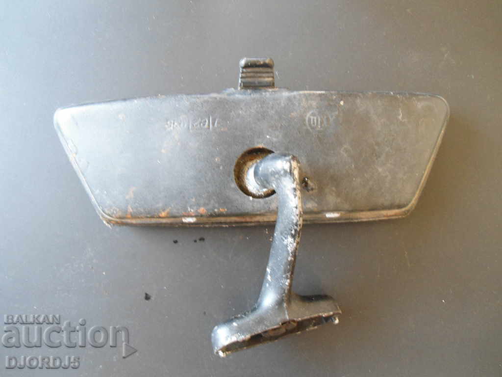 Παλαιός καθρέφτης αυτοκινήτου με τιμή 2.00 BGN | € 1.02 Παλαιός καθρέφτης αυτοκινήτου με τιμή 2.00 BGN | € 1.02