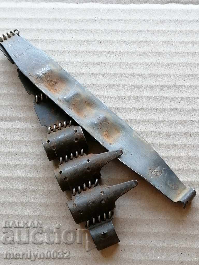 Tape guide from MG-34 42 Wehrmacht WWII with price 38.00 BGN | € 19.43 Tape guide from MG-34 42 Wehrmacht WWII with price 38.00 BGN | € 19.43