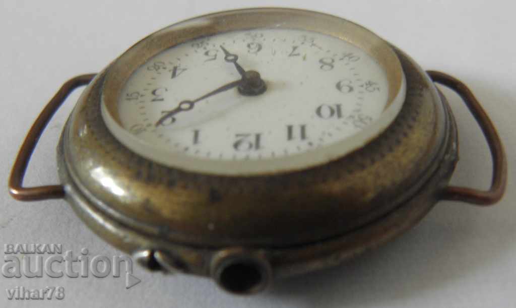 CLOCK FOR REPAIR OR SPARE PARTS with price 25.99 BGN | € 13.29