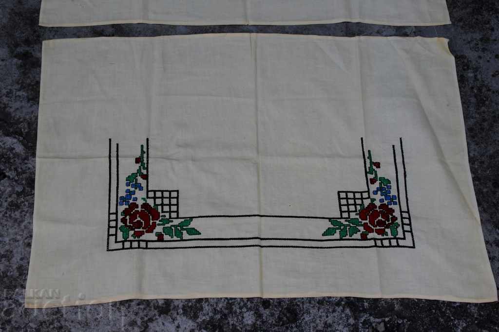 LOT PREPARATIONS FOR PILLOWS PILLOW PLATE EMBROIDERY ETHNO with price 19.00 BGN | € 9.71 LOT PREPARATIONS FOR PILLOWS PILLOW PLATE EMBROIDERY ETHNO with price 19.00 BGN | € 9.71