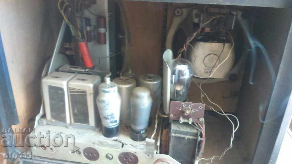 RADIO VECHI - BLAUPUNKT 4W77 - 6