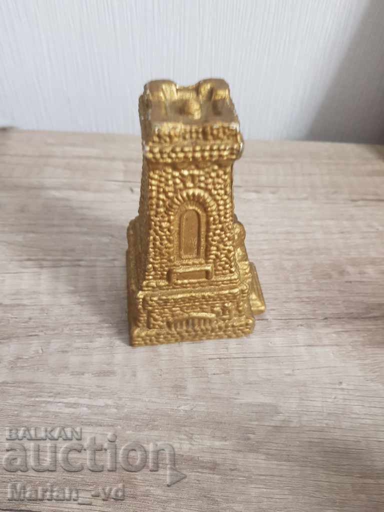 Παράδοση Παλιό μεταλλικό πρότυπο του μνημείου της κορυφής της Σίβας Παράδοση Παλιό μεταλλικό πρότυπο του μνημείου της κορυφής της Σίβας