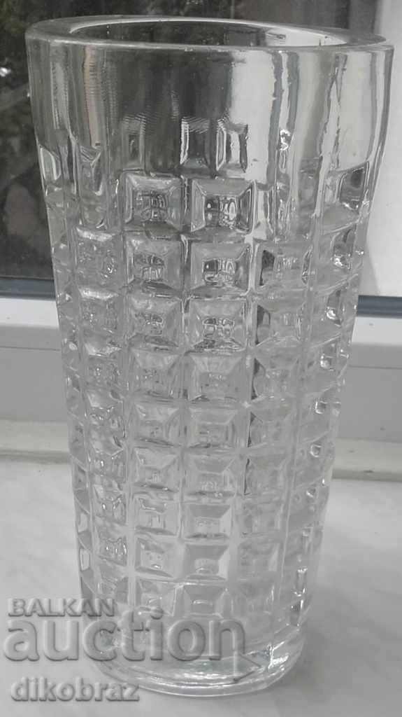 Vase - glass / from socialism / 1970/80 with price 10.00 BGN | € 5.11 Vase - glass / from socialism / 1970/80 with price 10.00 BGN | € 5.11