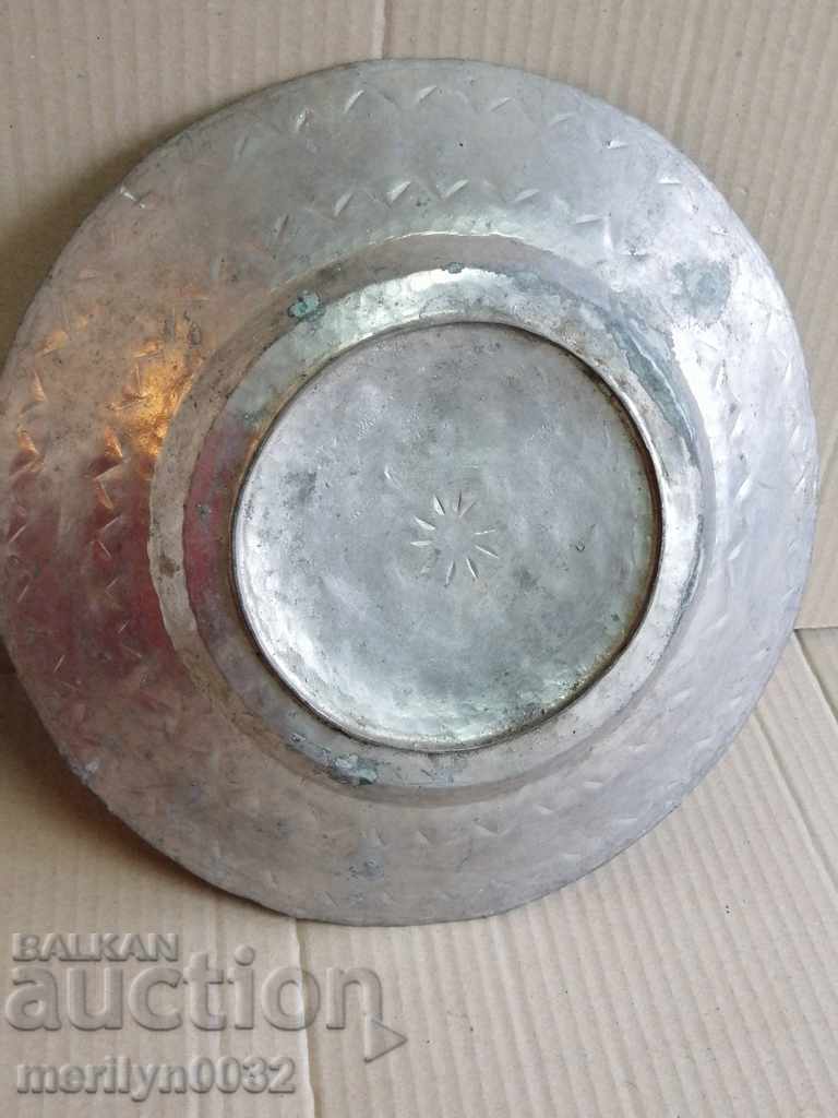Old copper sahan, baker, bowl, plate, tass with price 59.00 BGN | € 30.17 Old copper sahan, baker, bowl, plate, tass with price 59.00 BGN | € 30.17