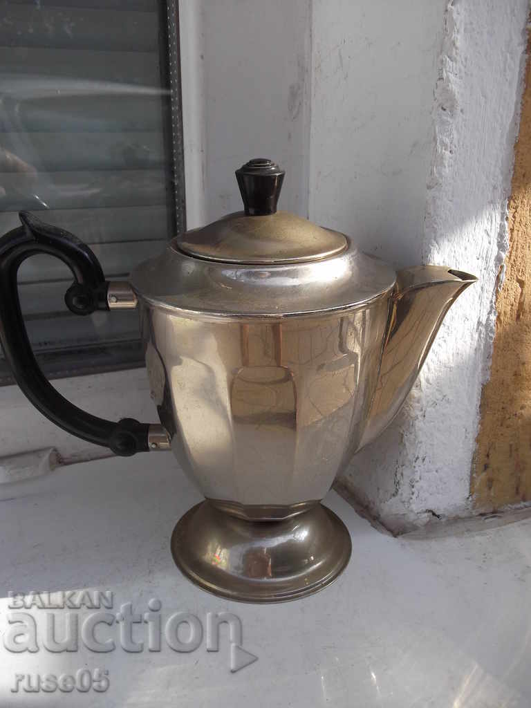 Metal jug with lid - 6 Metal jug with lid - 6