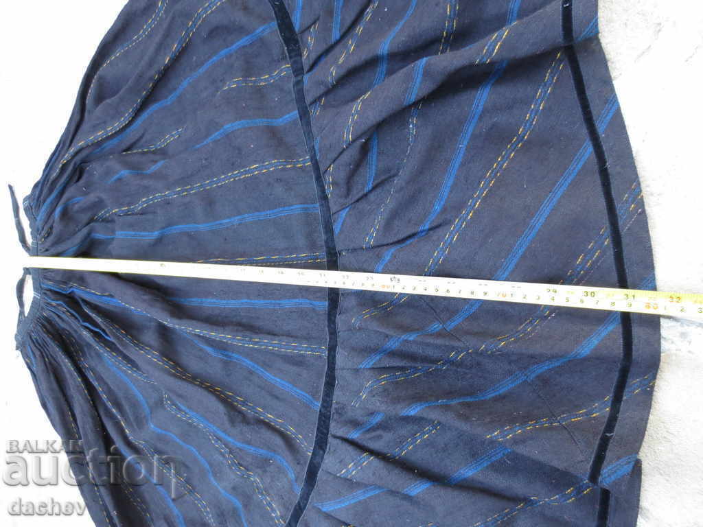 Auction Authentic old petticoat apron and cloth costume Auction Authentic old petticoat apron and cloth costume