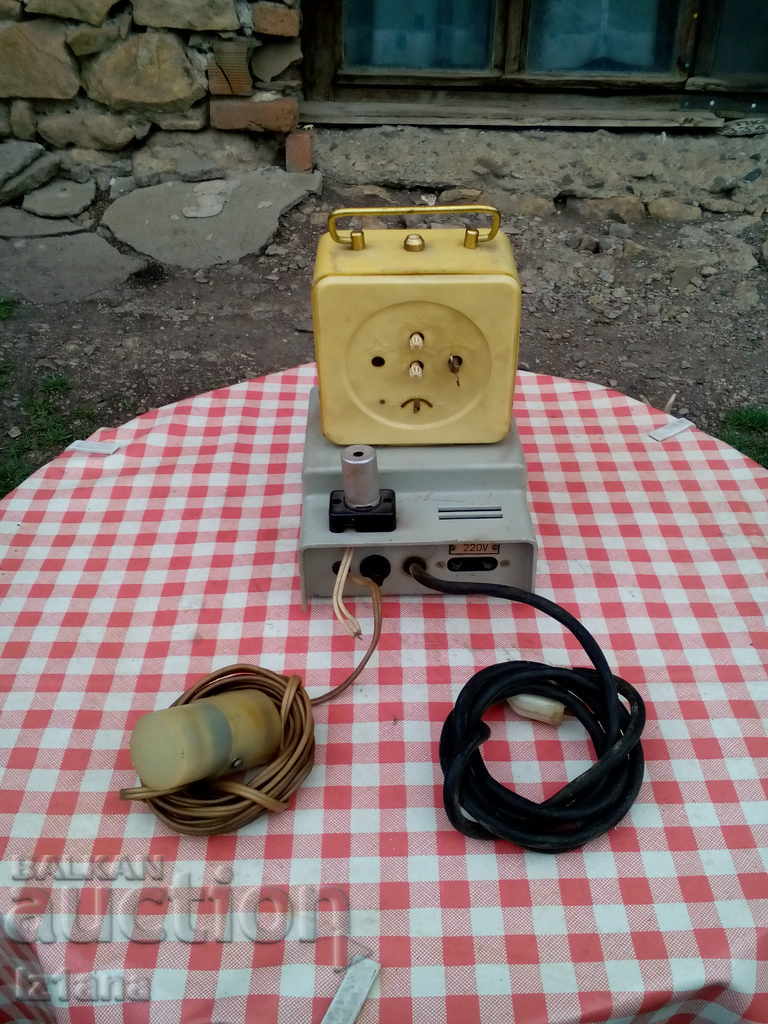 Delivery of Old clock, clockwork Amber, Jantar