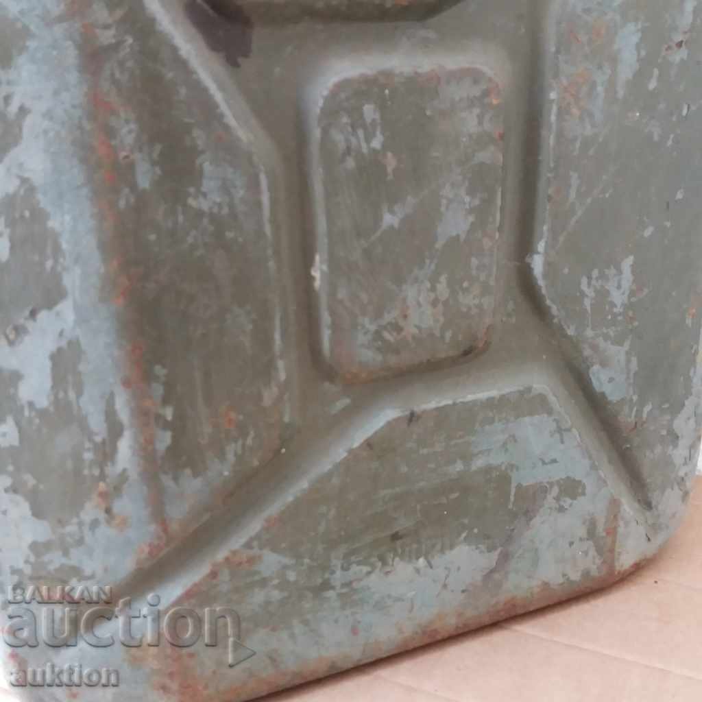 METAL TUBE FOR FUEL - PETROL, DIESEL WITH MARKING 1972 - 6 METAL TUBE FOR FUEL - PETROL, DIESEL WITH MARKING 1972 - 6