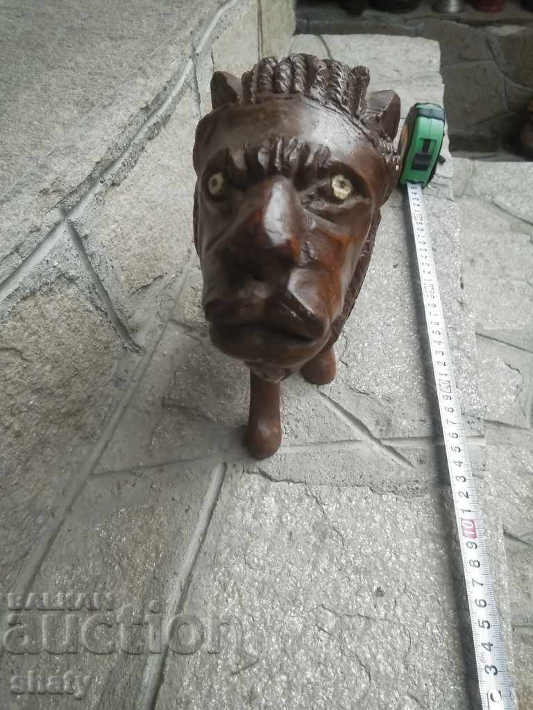 A large wooden lion - 6 A large wooden lion - 6