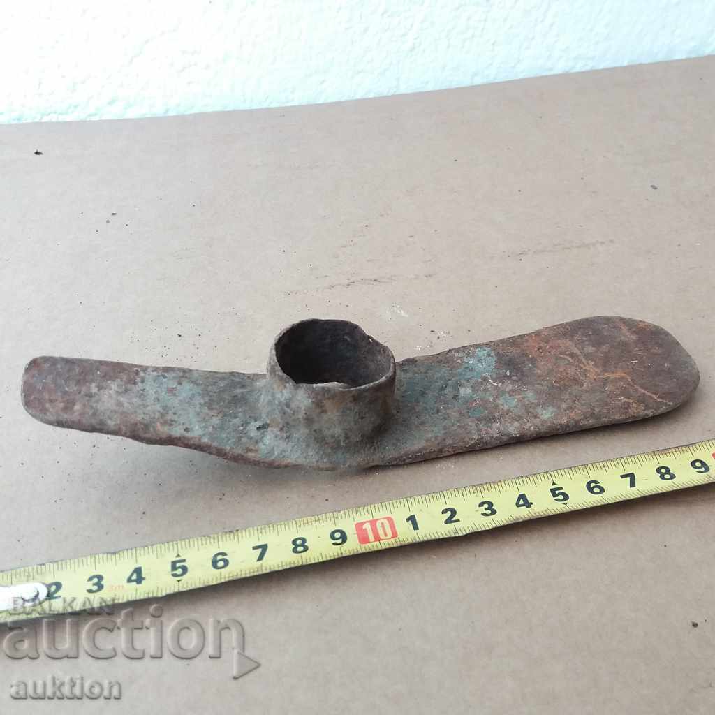 OLD SMALL FORGED PICK - 5 OLD SMALL FORGED PICK - 5