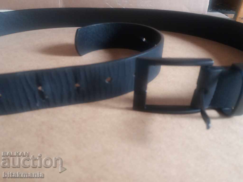 Lot of leather goods - read the auction carefully - 5