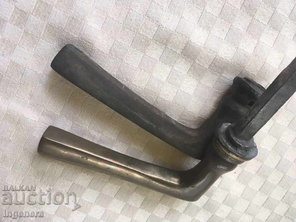 Delivery of DOOR HANDLES OLD TIME BRONZE BRASS Delivery of DOOR HANDLES OLD TIME BRONZE BRASS
