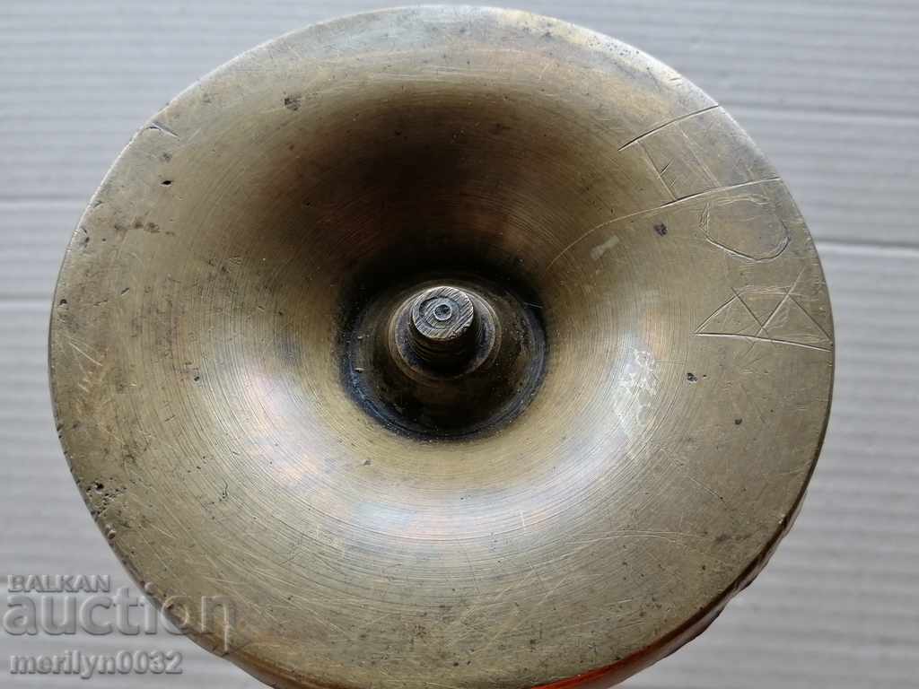 Παράδοση Παλιά ορείχαλκο κηροπήγιο κερί λαμπτήρα - 19ος αιώνας Παράδοση Παλιά ορείχαλκο κηροπήγιο κερί λαμπτήρα - 19ος αιώνας