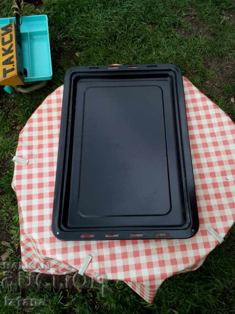 Delivery of Oven tray Delivery of Oven tray