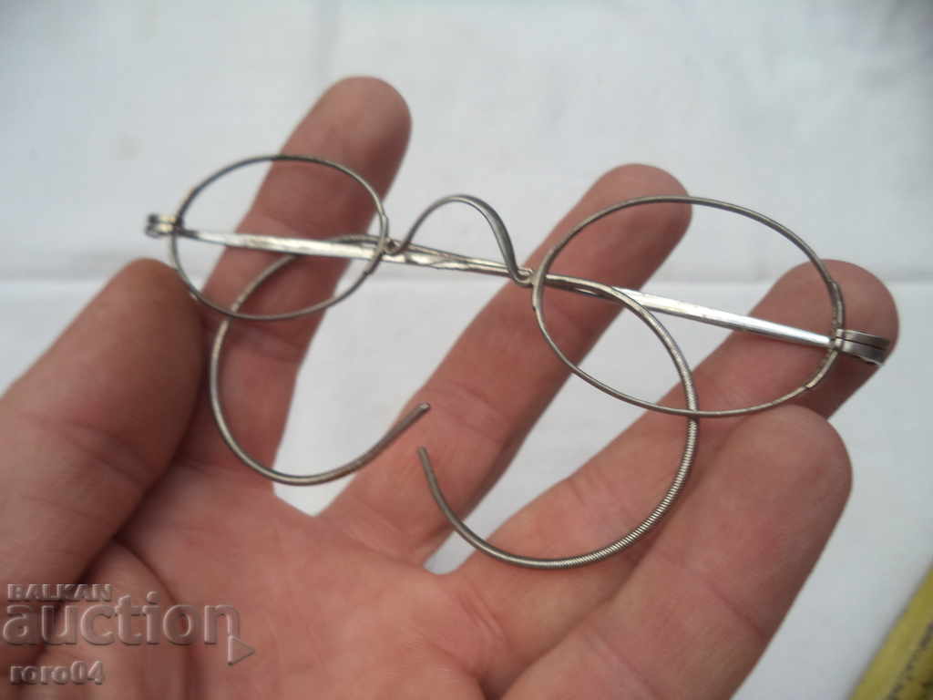 Auction SPECTACLE FRAMES Auction SPECTACLE FRAMES