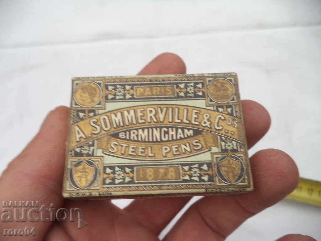 Auction OLD ENGLISH CARDBOARD BOX Auction OLD ENGLISH CARDBOARD BOX