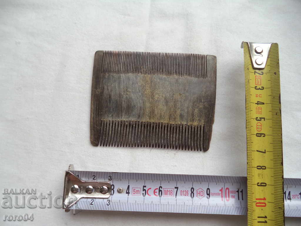 OLD COMB - BONE with price 177.00 BGN | € 90.50 OLD COMB - BONE with price 177.00 BGN | € 90.50