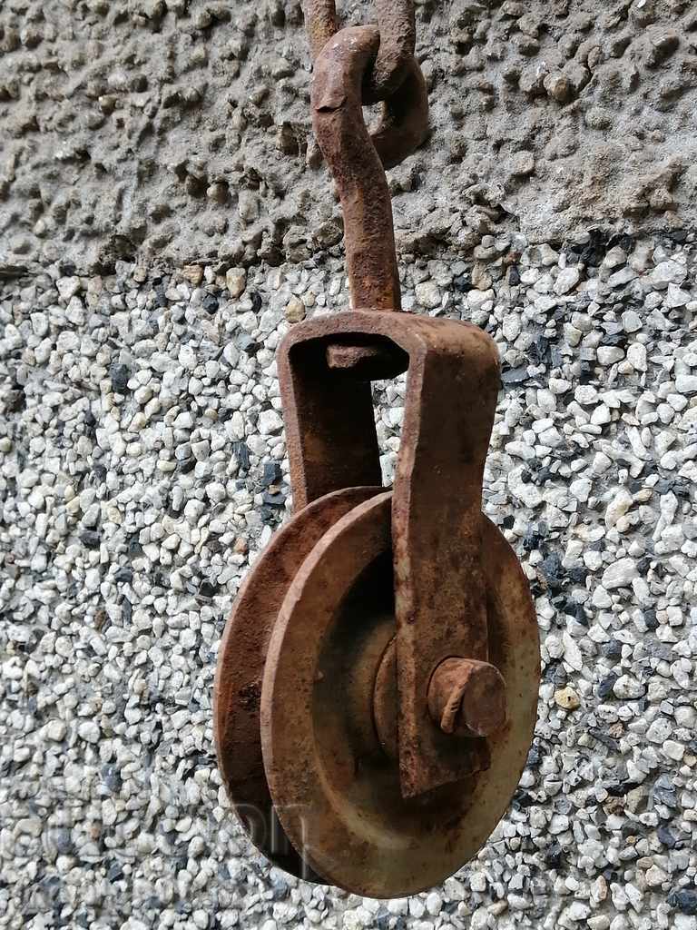 Old forged roller polystyrene wrought iron - 7 Old forged roller polystyrene wrought iron - 7