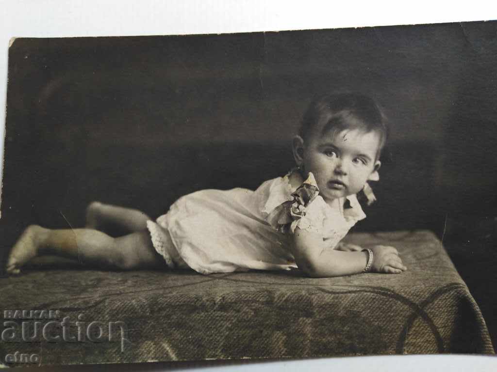 ROYAL PHOTO - 1921 baby with price 10.00 BGN | € 5.11
