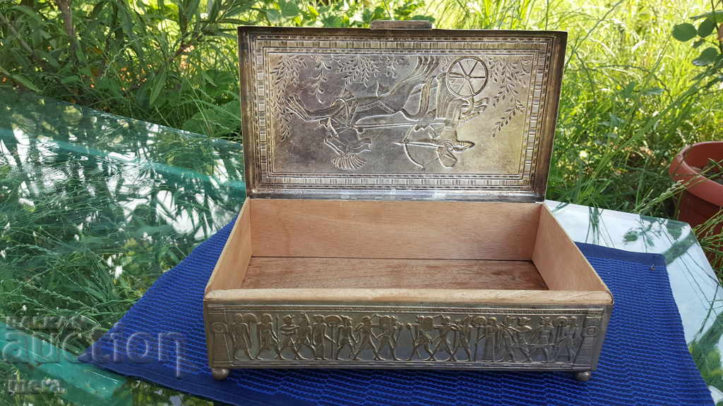 Cutie egipteană din argint - 7 Cutie egipteană din argint - 7