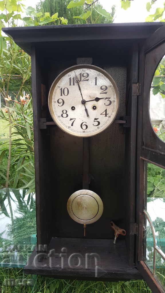 Auction Cabinet wall clock Auction Cabinet wall clock