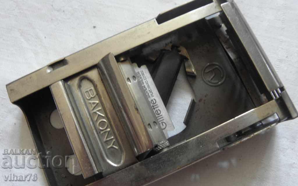 Delivery of razor sharpening machine Delivery of razor sharpening machine