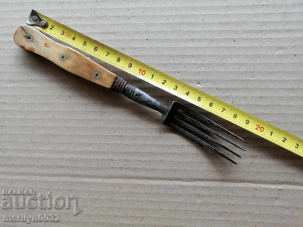 Auction Old fork for cutting meat cutlery Auction Old fork for cutting meat cutlery
