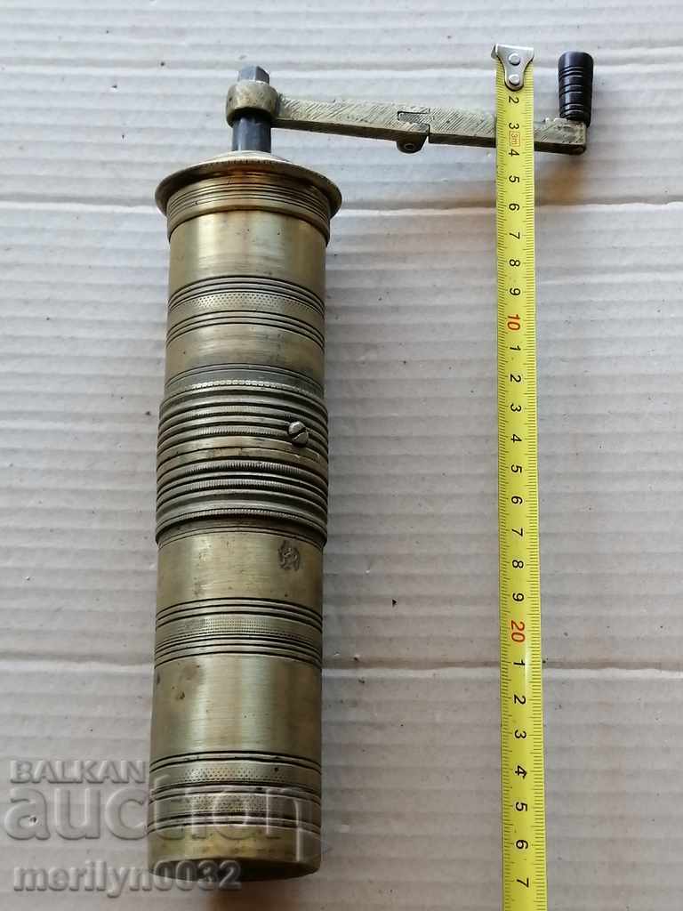 Auction Old Ottoman spice mill, mill Auction Old Ottoman spice mill, mill