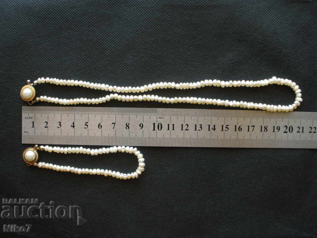 Auction Old pearl set-necklace and bracelet. Auction Old pearl set-necklace and bracelet.