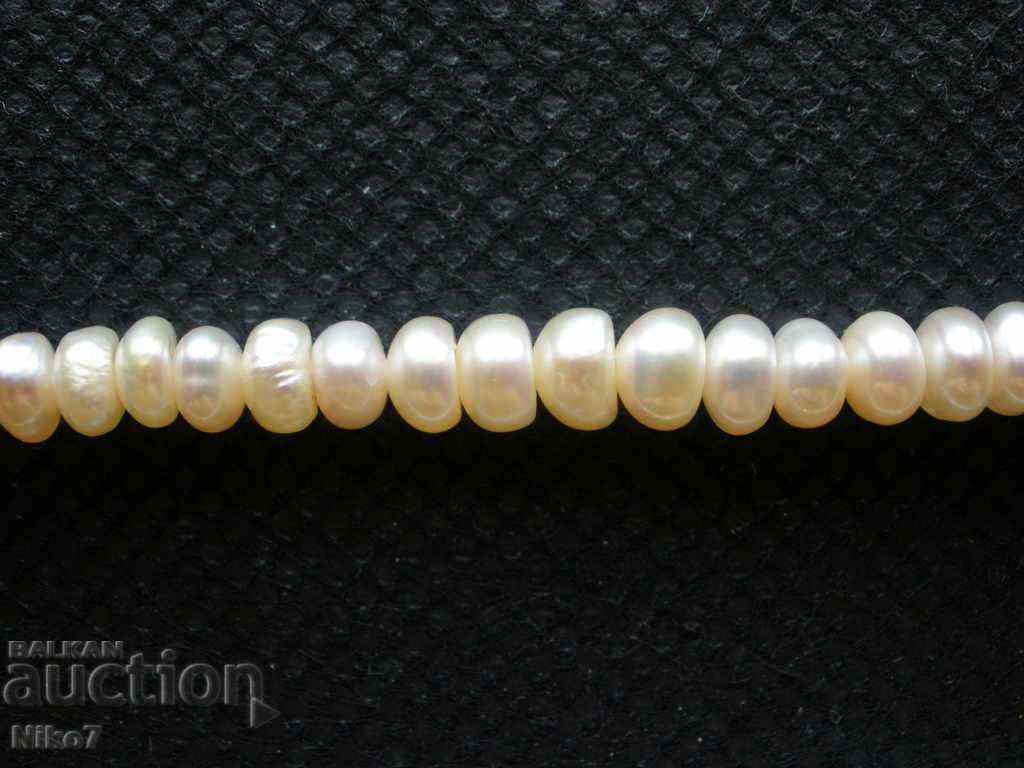 Old pearl set-necklace and bracelet. - 6 Old pearl set-necklace and bracelet. - 6