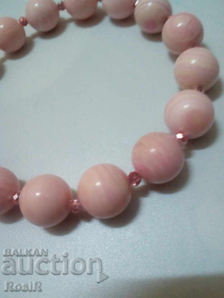 SET OF NATURAL RHODOCHROSITE AND DEW QUARTZ with price 38.00 BGN | € 19.43 SET OF NATURAL RHODOCHROSITE AND DEW QUARTZ with price 38.00 BGN | € 19.43