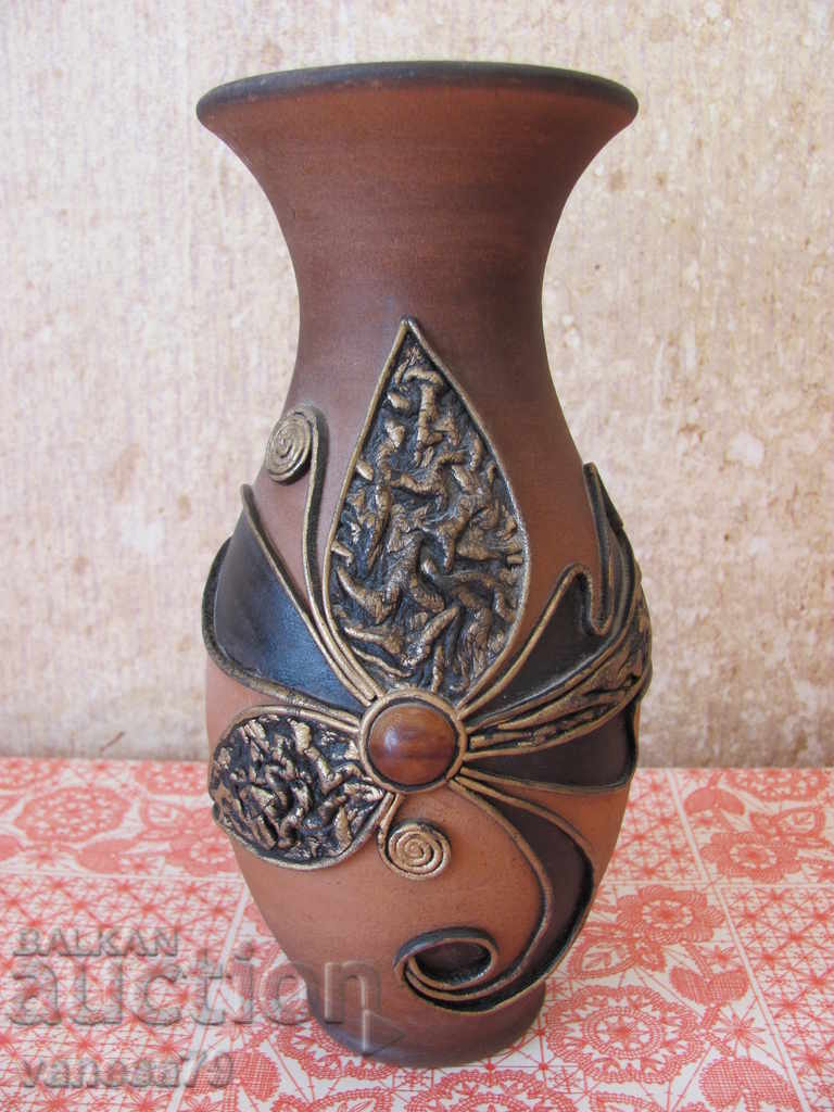 Vaza de ceramica medie