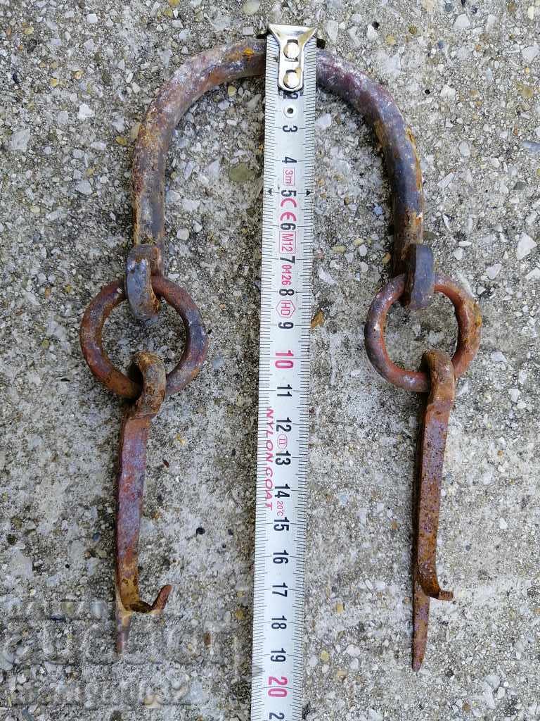 Delivery of Wrought iron wicker handle Delivery of Wrought iron wicker handle