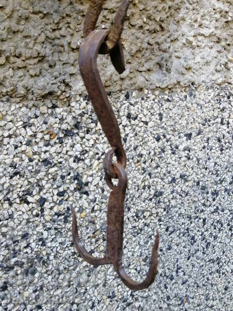 cârlig antic forjate pentru jupuirea cârlig dublu cu preț 38.00 BGN | € 19.43 cârlig antic forjate pentru jupuirea cârlig dublu cu preț 38.00 BGN | € 19.43