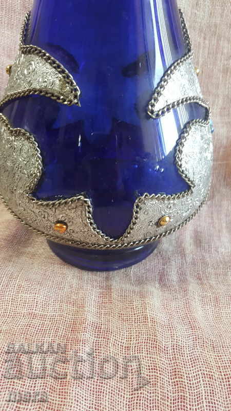 Antique vase made of colored glass and metal fittings - 5