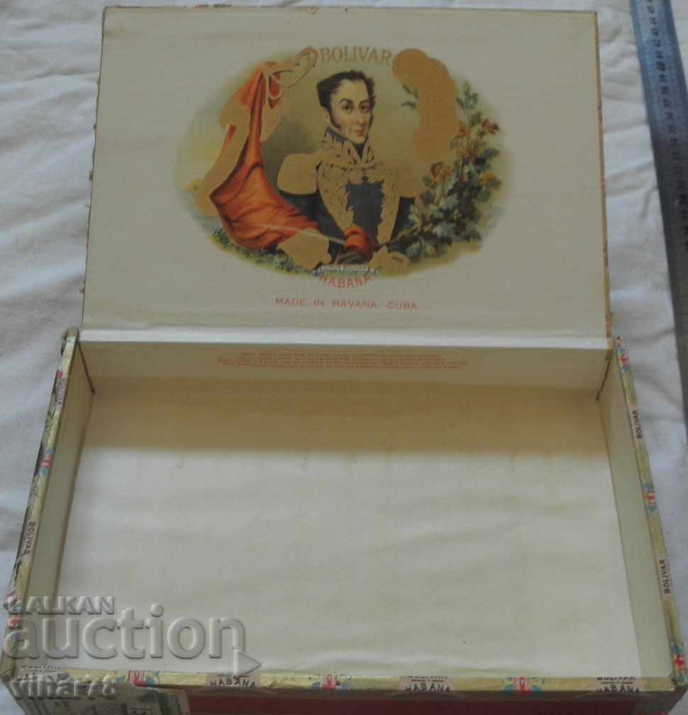 Old cigar box with price 59.99 BGN | € 30.67 Old cigar box with price 59.99 BGN | € 30.67